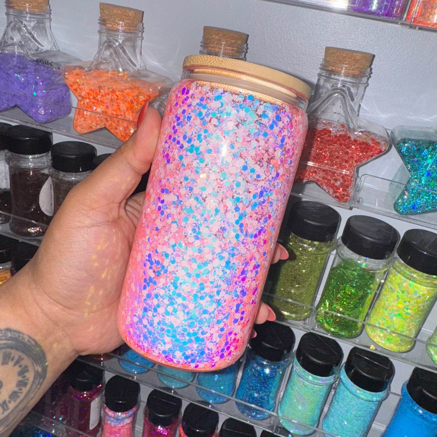 16 oz β’ Glass