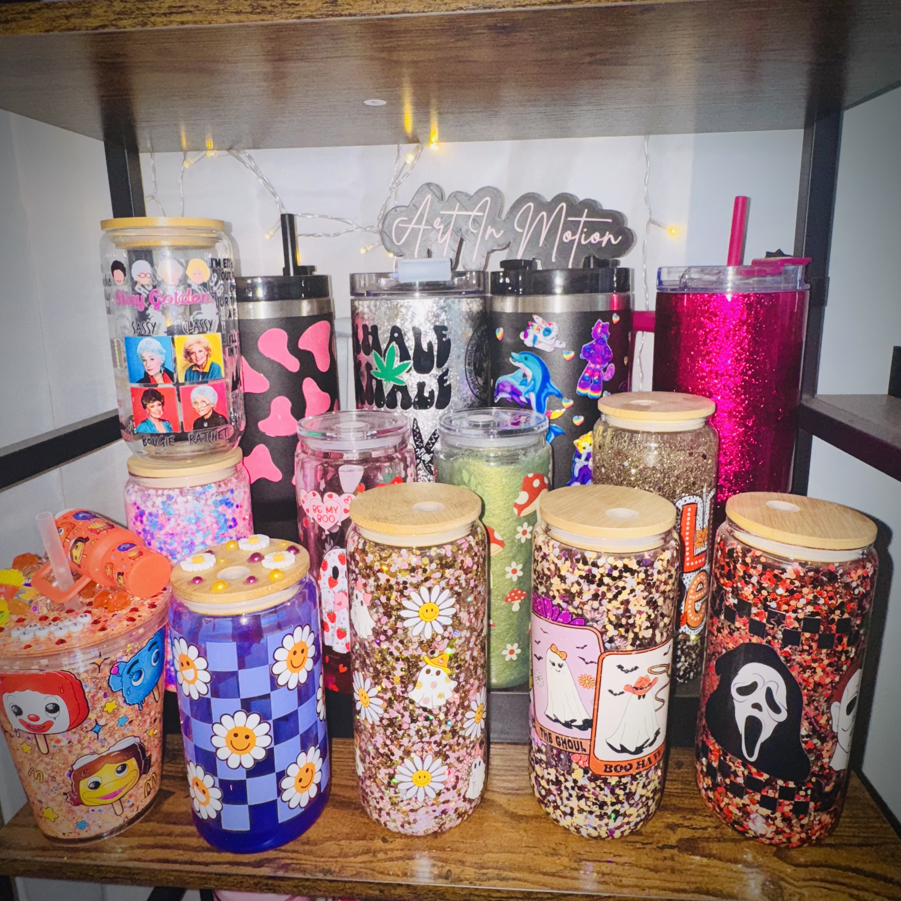 ℝ𝔼𝔸𝔻𝕐 𝕋𝕆 𝕊ℍ𝕀ℙ