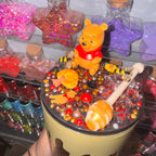 Pooh Bear Honey Lava + decorated lid