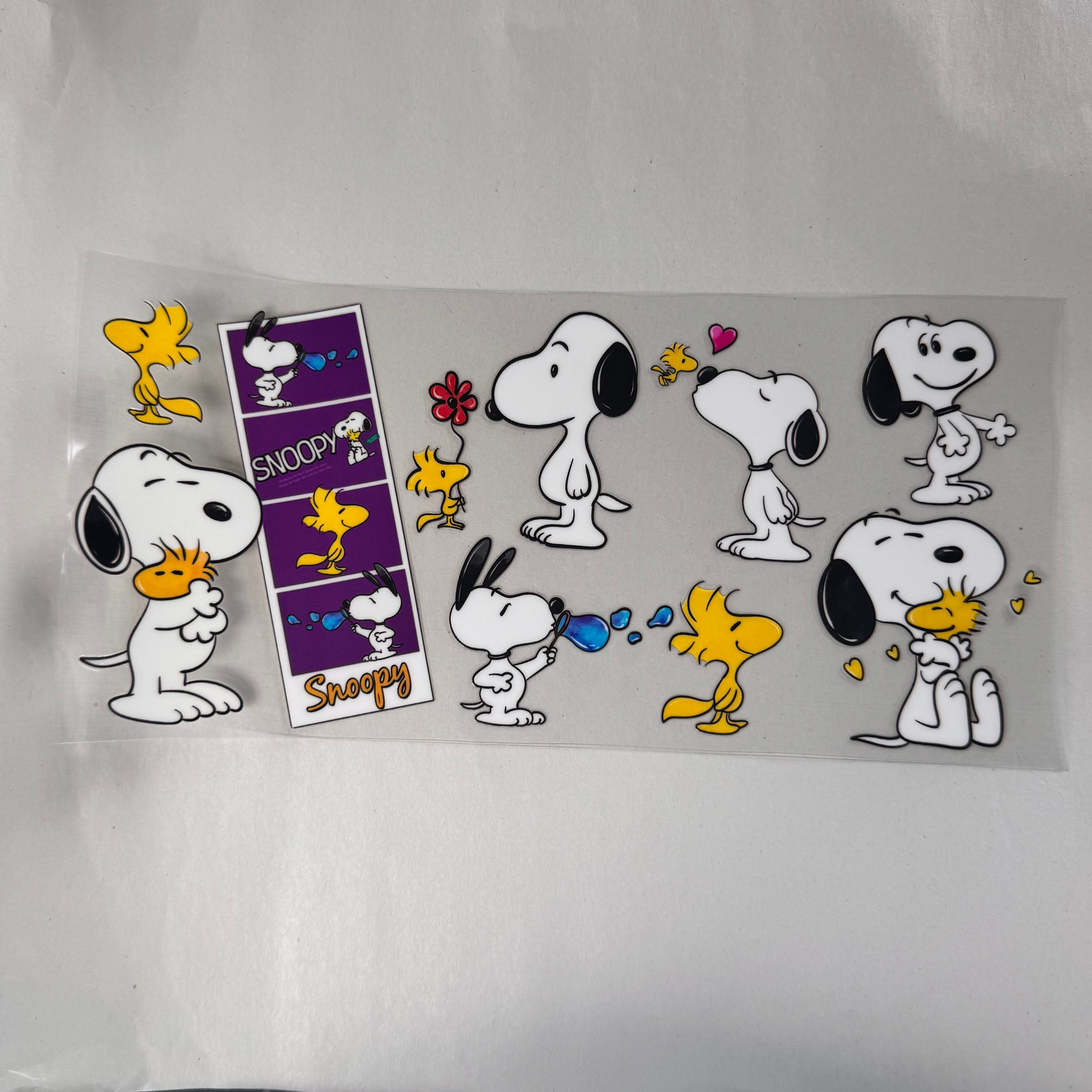 #900