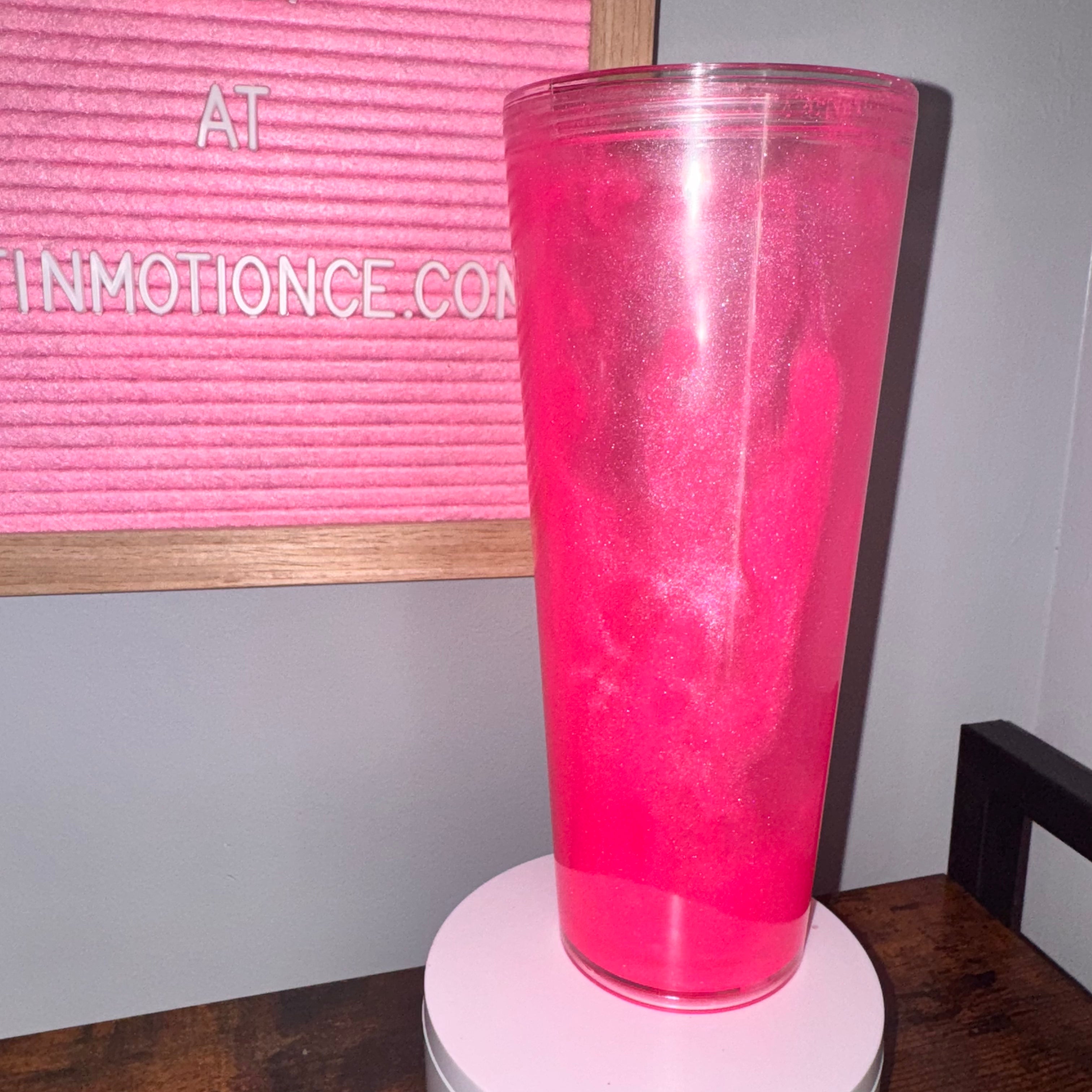 24 Oz Acrylic Cat Eye Snowglobe